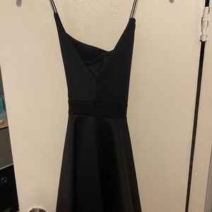 Boohoo V neck strappy dress